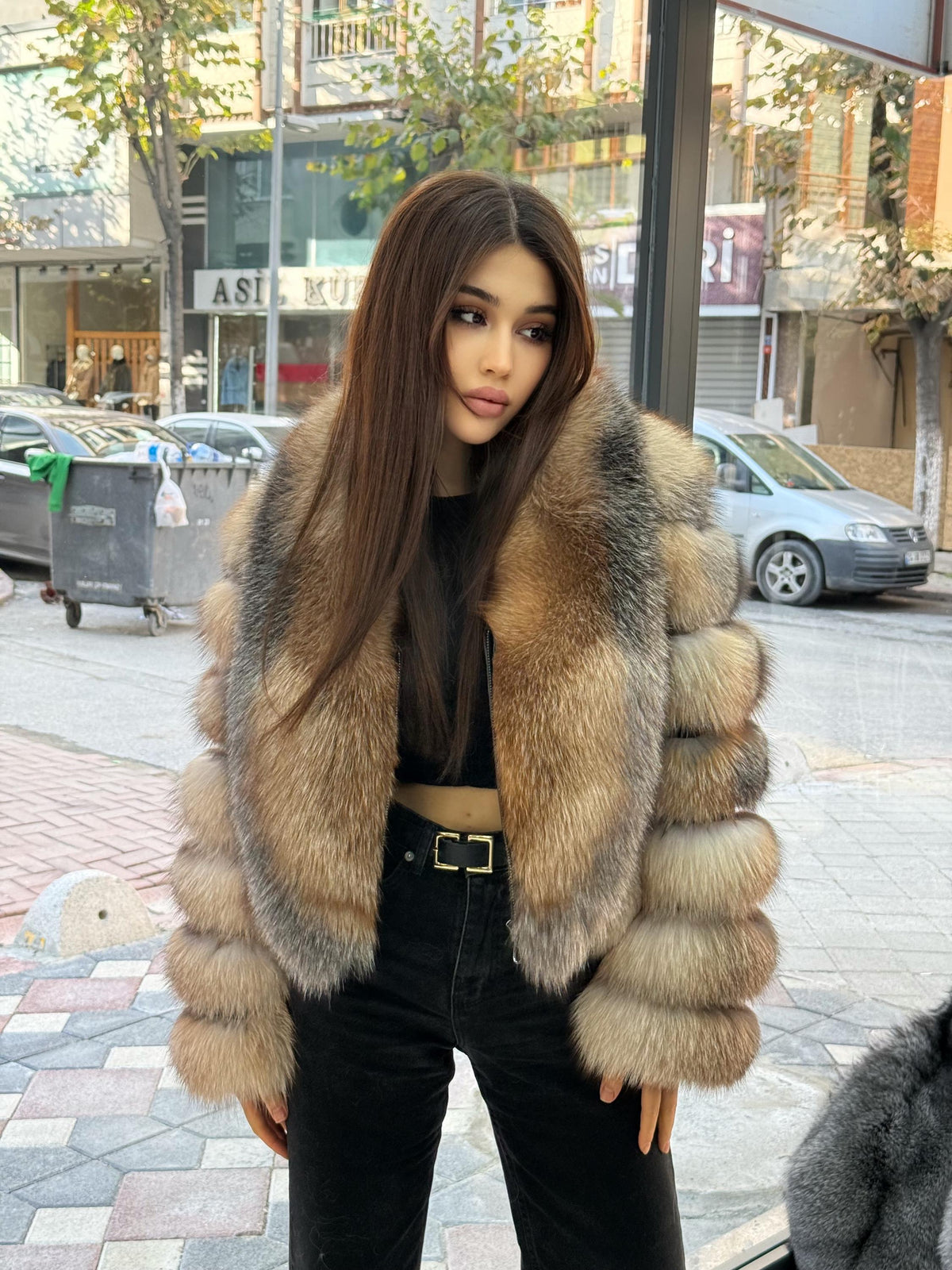 Gold Frost Fox Fur Jacket. Women’s Short Fox Fur Jacket. Frost Fox Fur Coat. Golden Fox Fur Jacket. Huge Collar Fox Fur Coat