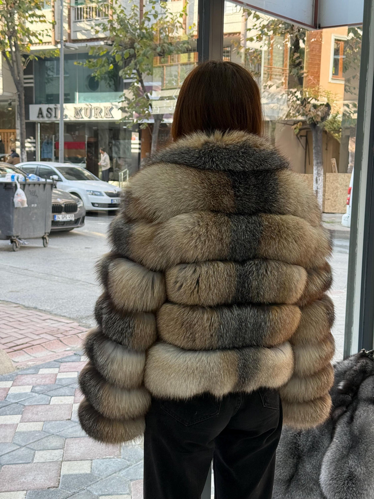 Gold Frost Fox Fur Jacket. Women’s Short Fox Fur Jacket. Frost Fox Fur Coat. Golden Fox Fur Jacket. Huge Collar Fox Fur Coat