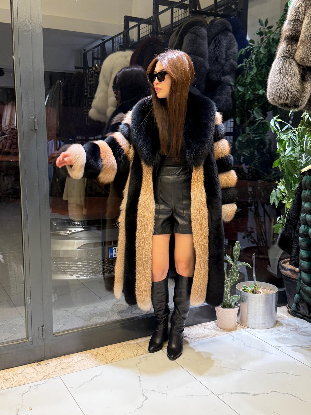 Long Black-Gold Fox Fur Coat, Unisex Luxury Winter Fox Fur Jacket, Black Fox Fur Jacket, Gold Fox Fur Jacket.- Long Fox Fur Jacket