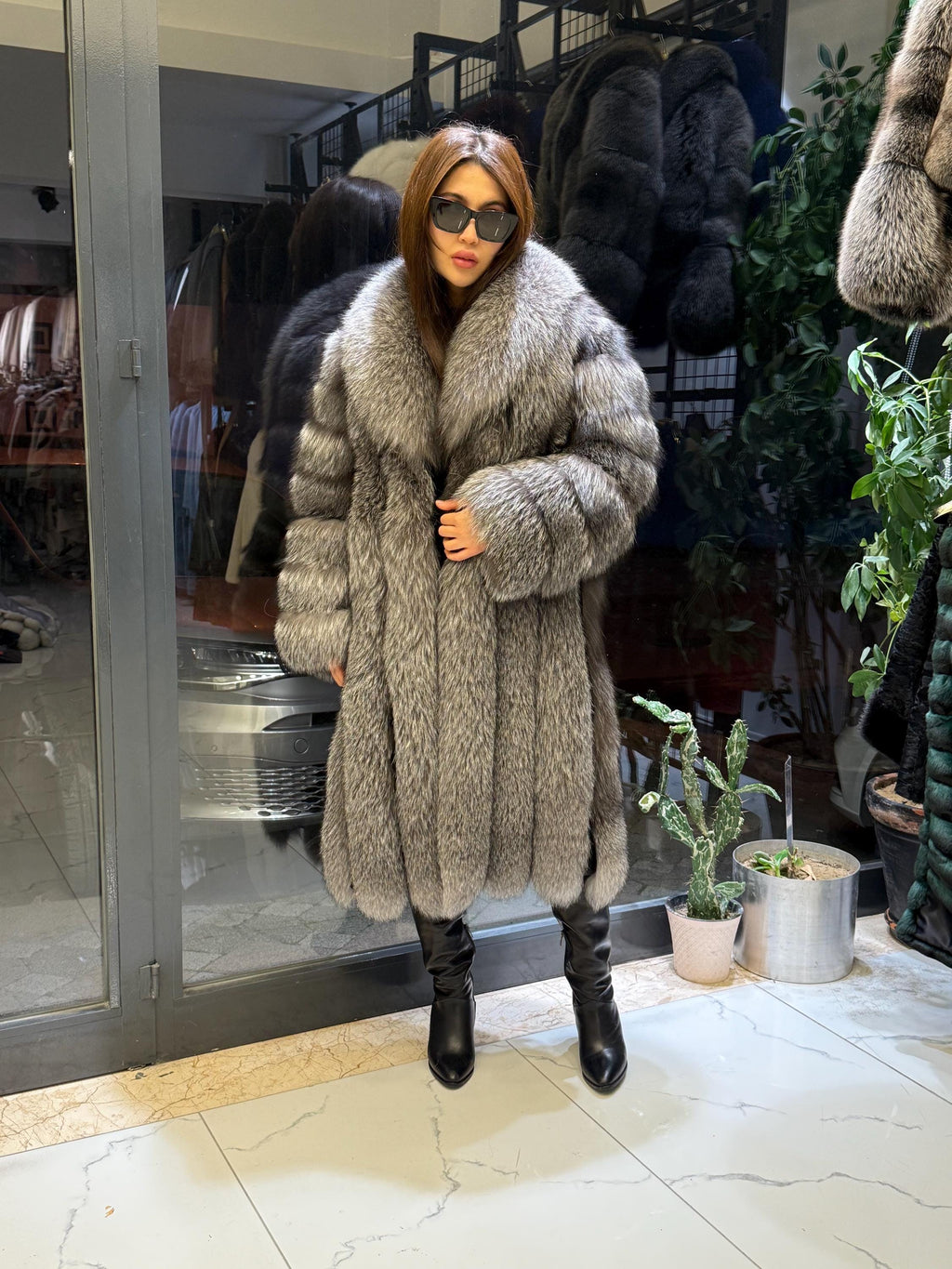 Long Silver Fox Fur Coat, Unisex Luxury Winter Fox Fur Jacket, Frost Fox Fur Jacket, Silver Fox Fur Jacket.- Long Fox Fur Jacket