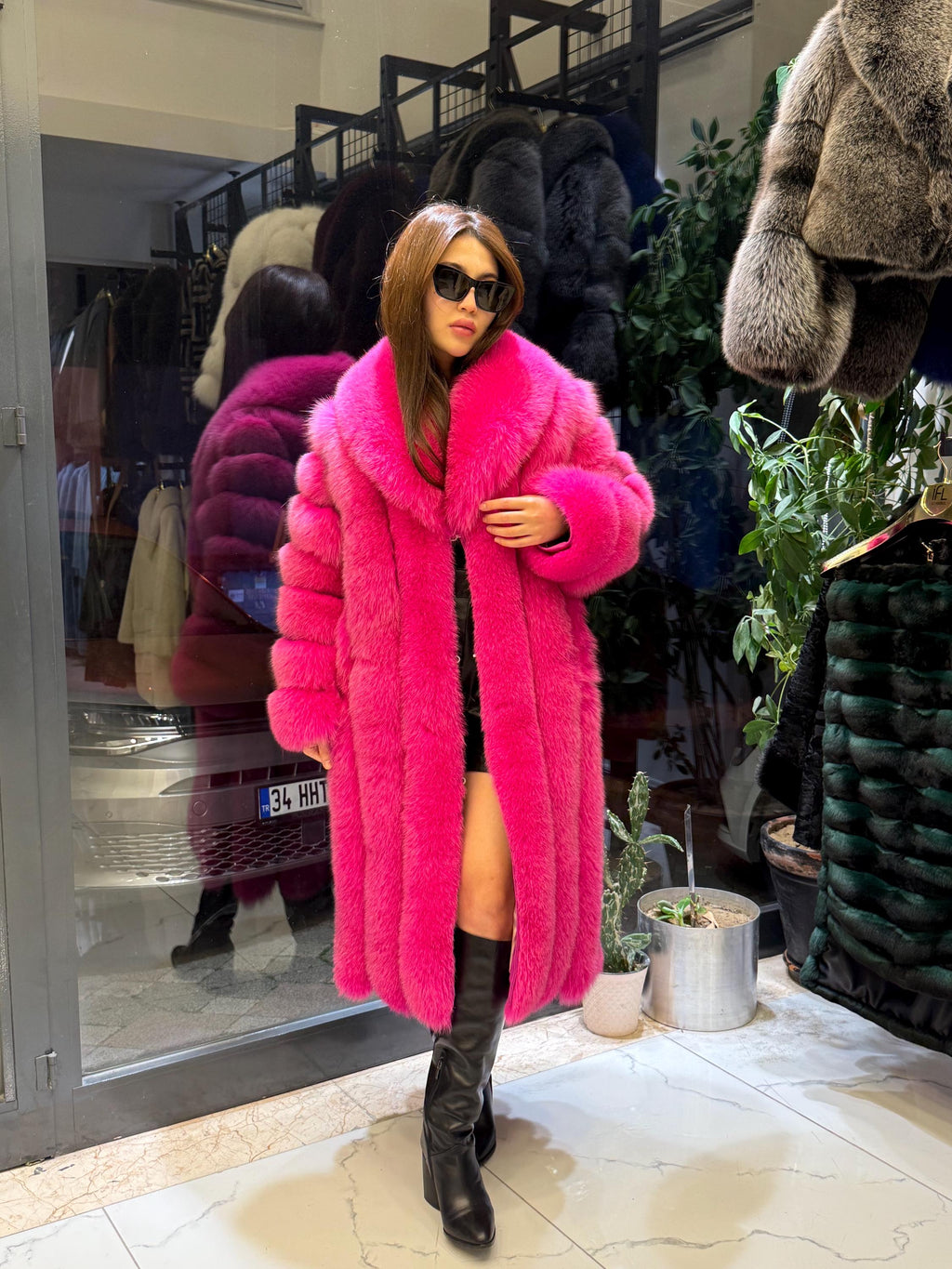 Long Fuchsia Fox Fur Coat, Pink Luxury Winter Fox Fur Jacket, Pink Fox Fur Jacket, Fuchsia Fox Fur Jacket.- Long Fox Fur Jacket