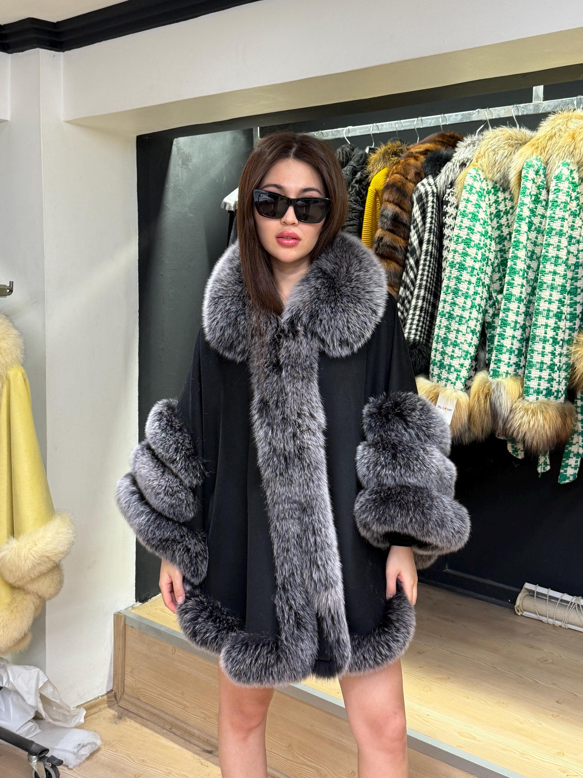 Black Cashmere Cape With Fox Fur Trim, Women’s Wool Shawl Front Skirt - Fox Fur Jacket. Silver Fox Fur Jacket. Fox Fur Trim Coat. Fox Fur