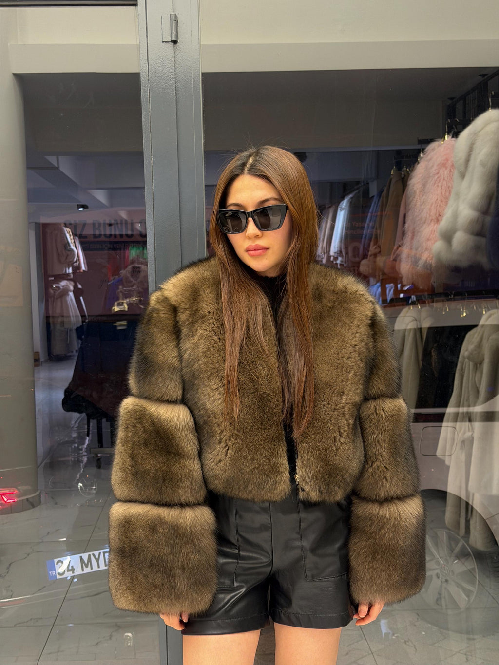 Brown Fox Fur Jacket. Handmade Luxury Short Fox Fur Coat. Women Fox Fur Jacket. Cropped Fox Fur Coat
