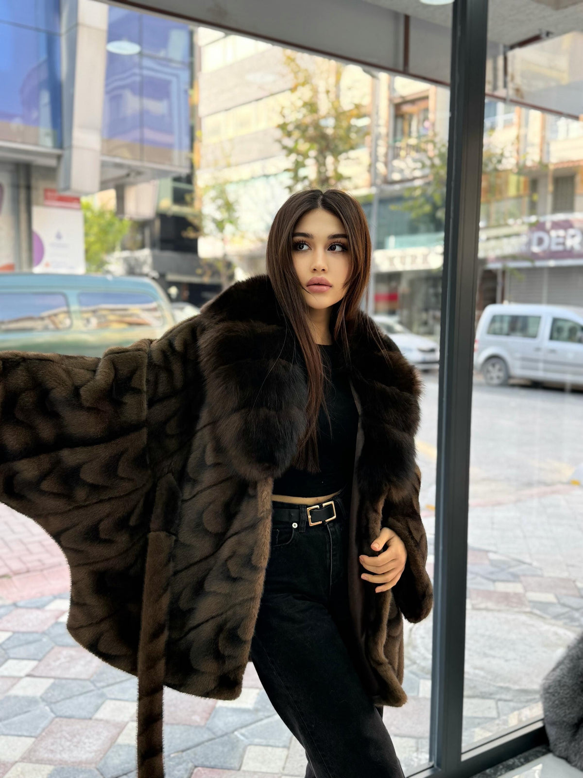 Brown Faux Mink Fur Cape With Fox Fur Trim. Collar Genuine Fox Fur Jacket