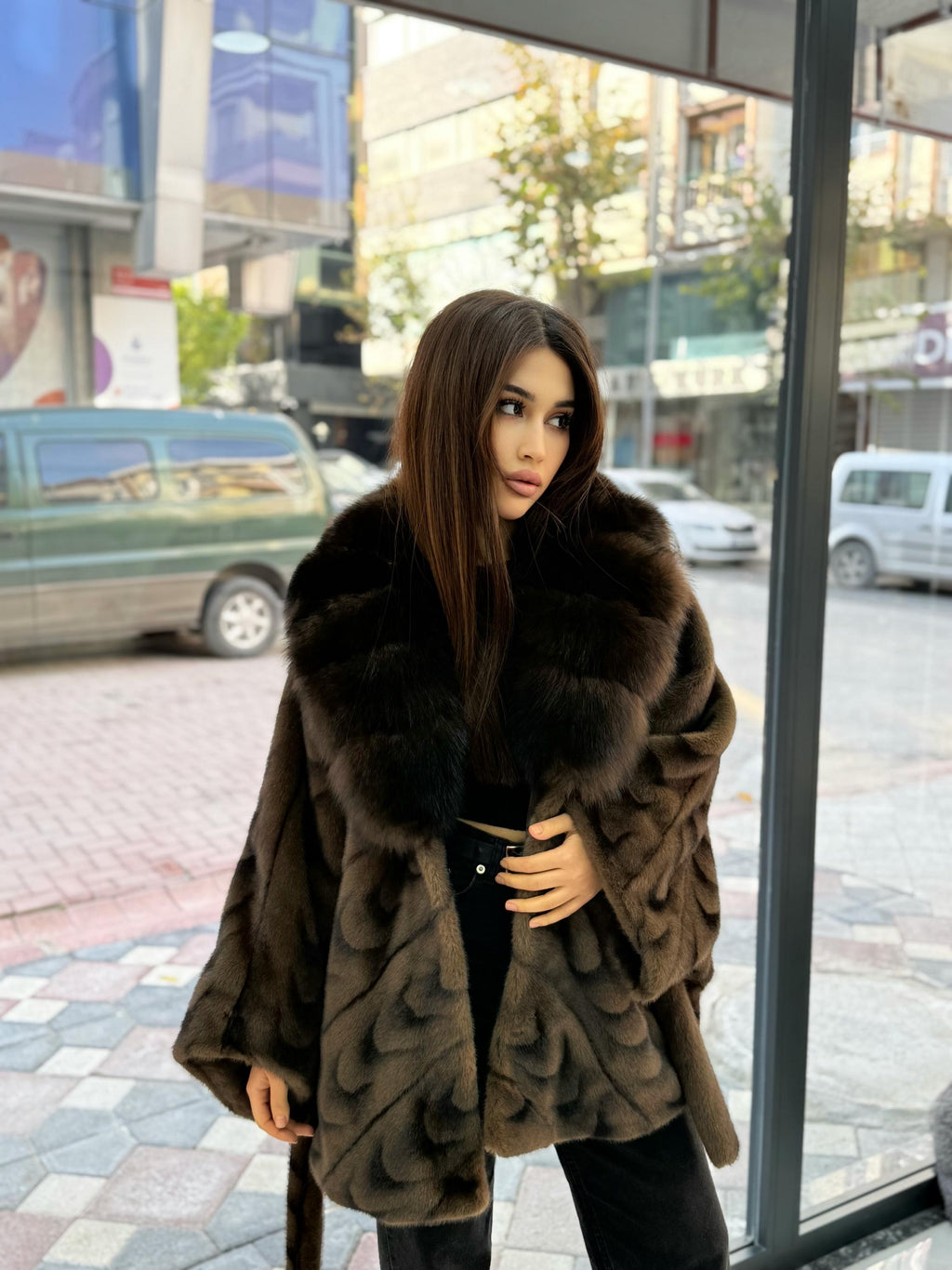 Brown Faux Mink Fur Cape With Fox Fur Trim. Collar Genuine Fox Fur Jacket