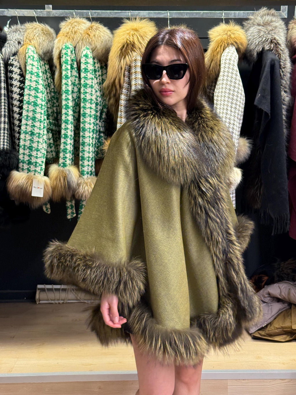 Green Wool Cashmere Cape Coat with Fox Fur Trim – Luxury Winter Wrap, Elegant Oversized Shawl, Plus Size Cloak. Fox Fur Jacket. Fox Fur