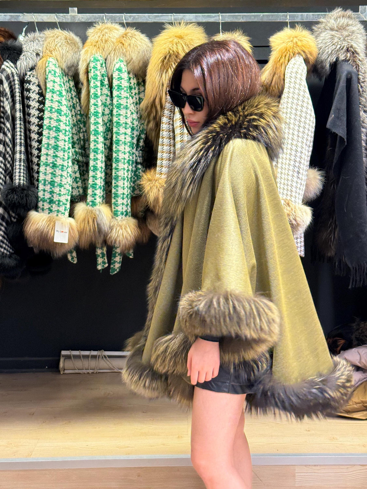 Green Wool Cashmere Cape Coat with Fox Fur Trim – Luxury Winter Wrap, Elegant Oversized Shawl, Plus Size Cloak. Fox Fur Jacket. Fox Fur