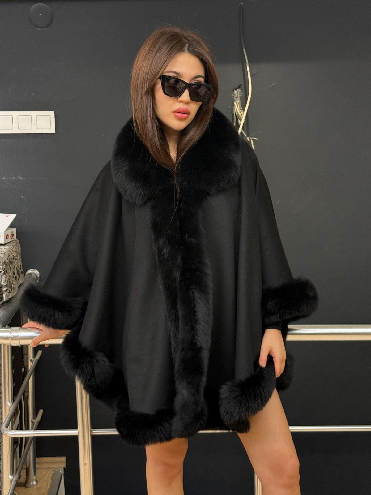 Luxury Black Cashmere Wool Cape With Fox Fur Trim, Handmade Women Plus Size Fur Trim Shawl. Fox Fur Shawl, fox Fur jacket