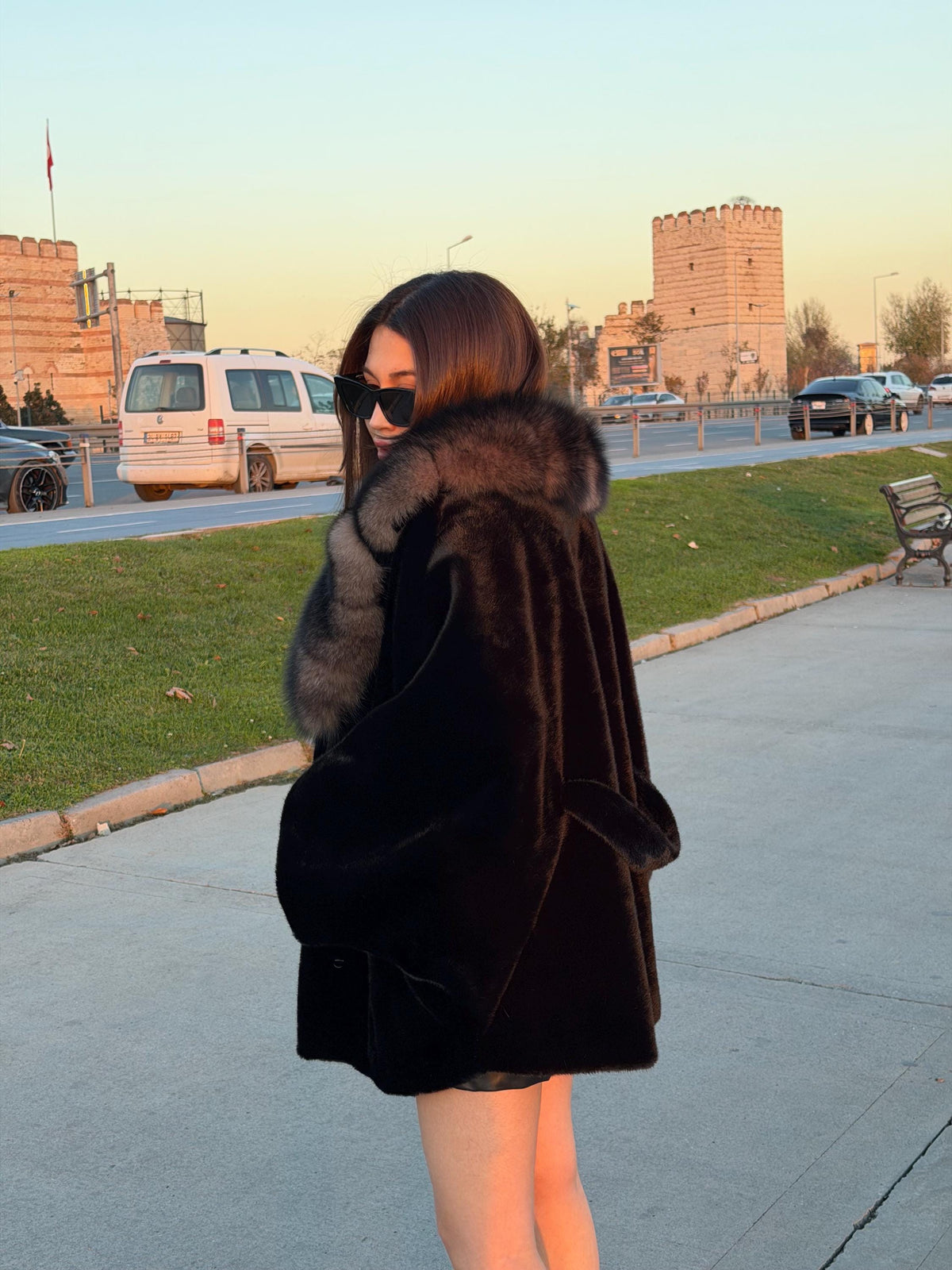 Black Faux Mink Fur Cape - Collar Fox Fur Jacket. Women Fox Fur Jacket-.. Sable Brown Fox Fur Jacket..- Fox Fur Cape