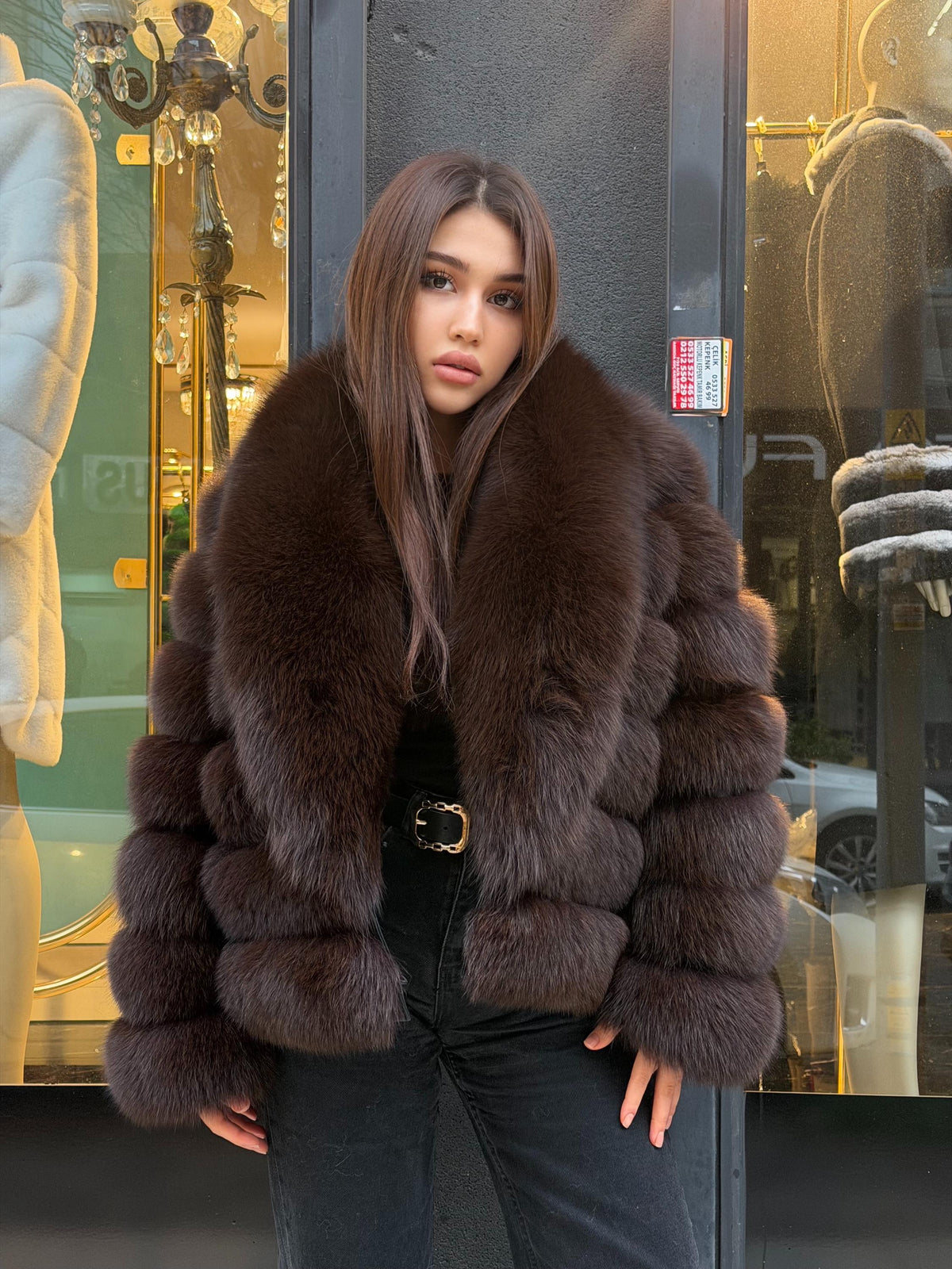 Brown Fox Fur Jacket: Short With Detachable Sleeves Fur Coat For Women