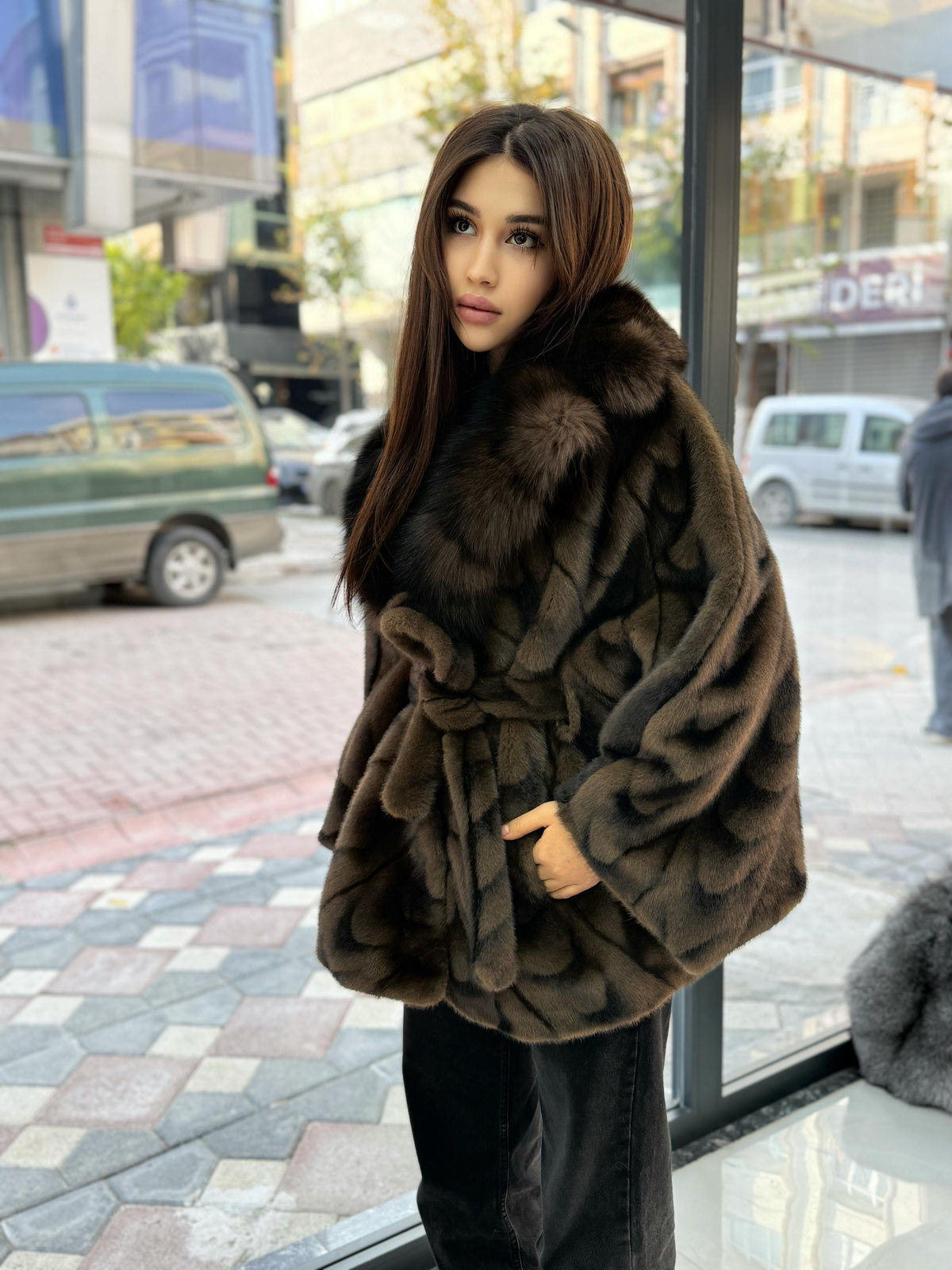 Brown Faux Mink Fur Cape With Fox Fur Trim. Collar Genuine Fox Fur Jacket