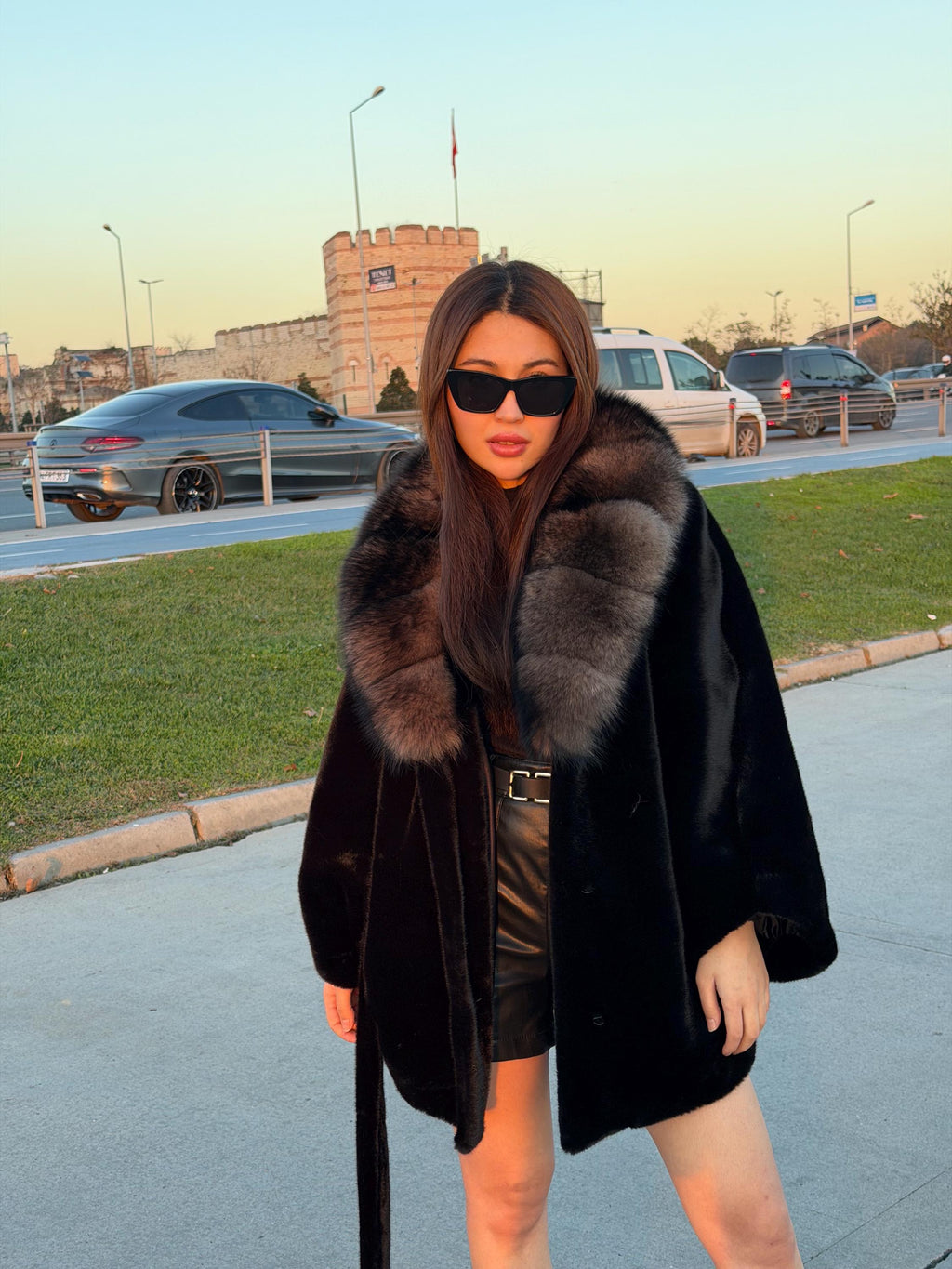 Black Faux Mink Fur Cape - Collar Fox Fur Jacket. Women Fox Fur Jacket-.. Sable Brown Fox Fur Jacket..- Fox Fur Cape