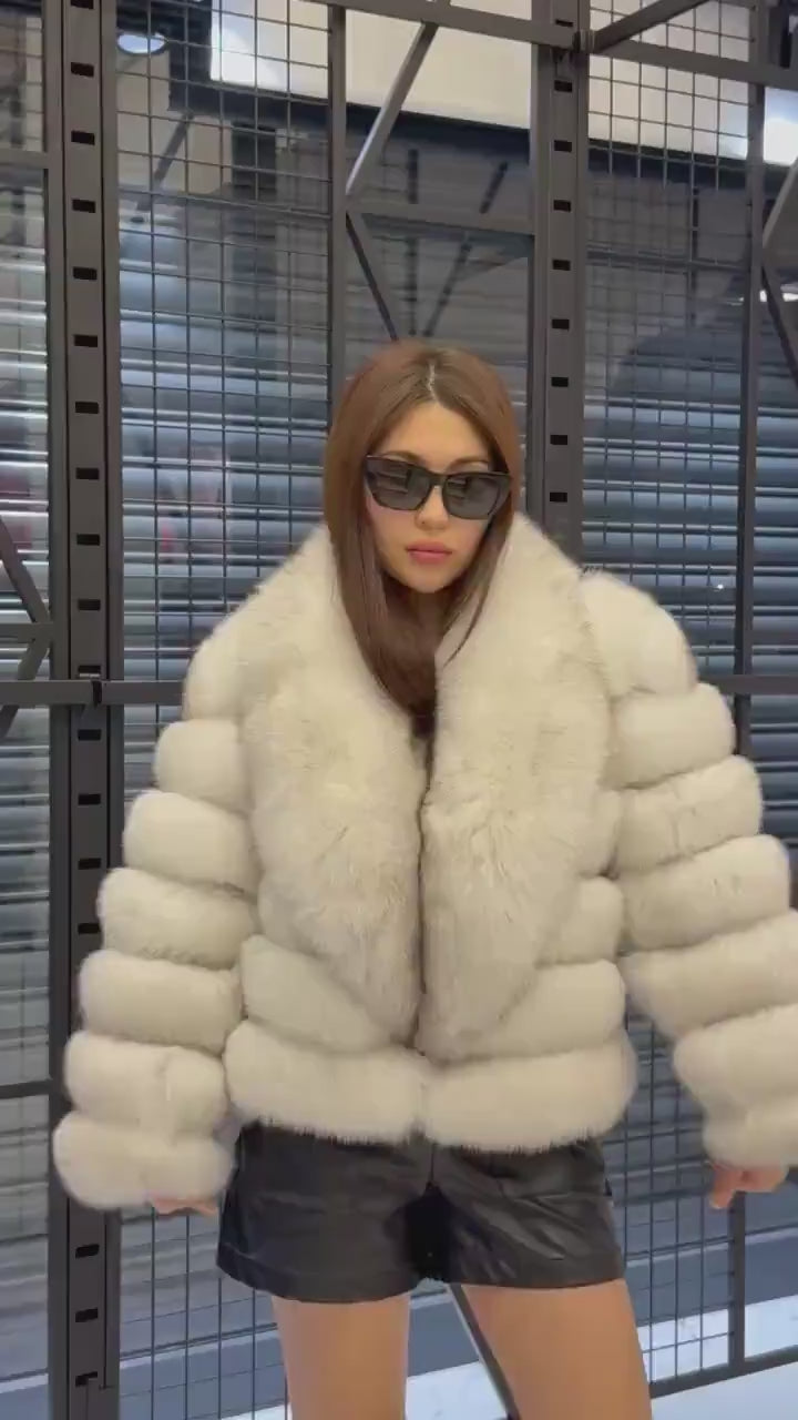 Women’s White Fox Fur Jacket, Handmade Detachable Sleeves Short Fur Coat