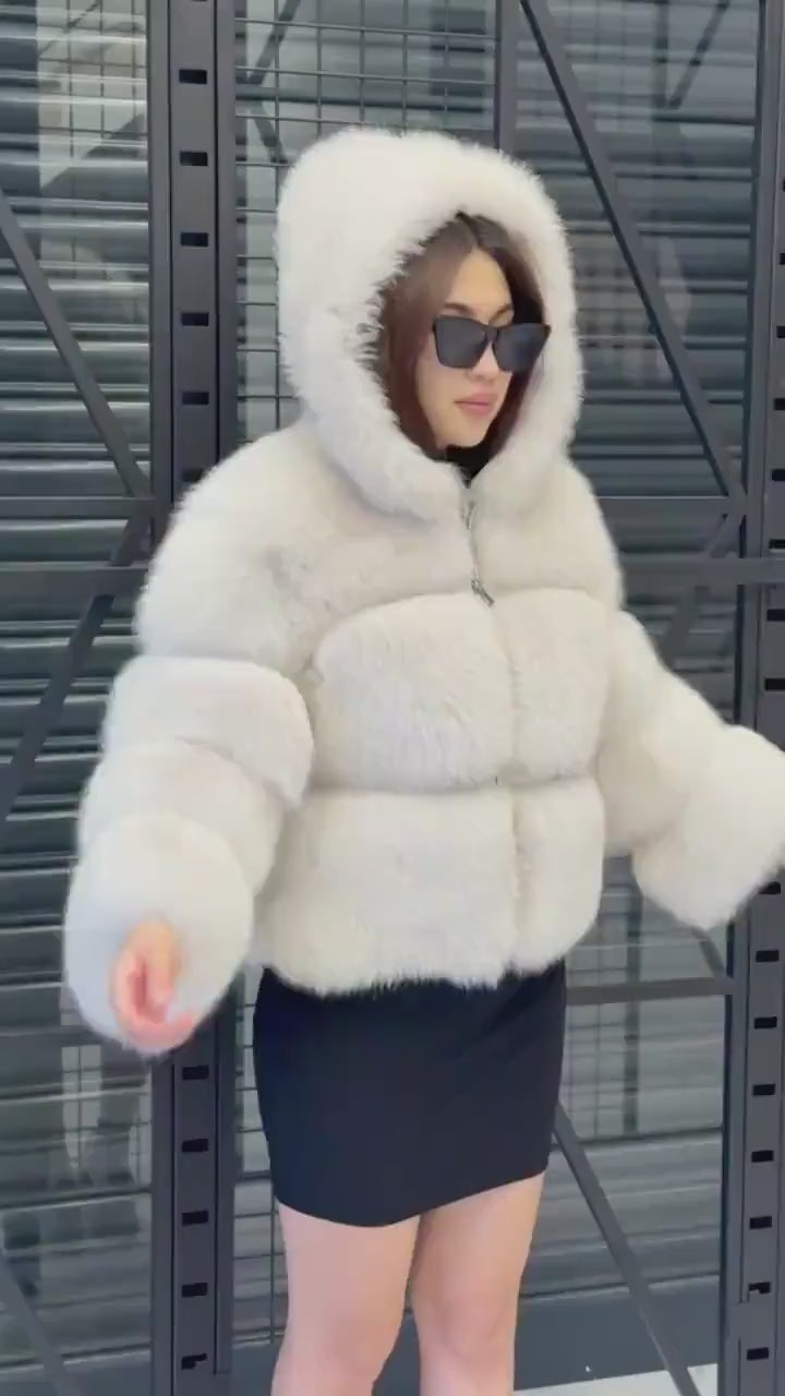 Beige Fox Fur Jacket, Women’s Cropped Fox Fur Coat , Short Fox Fur Jacket.. Fox Fur