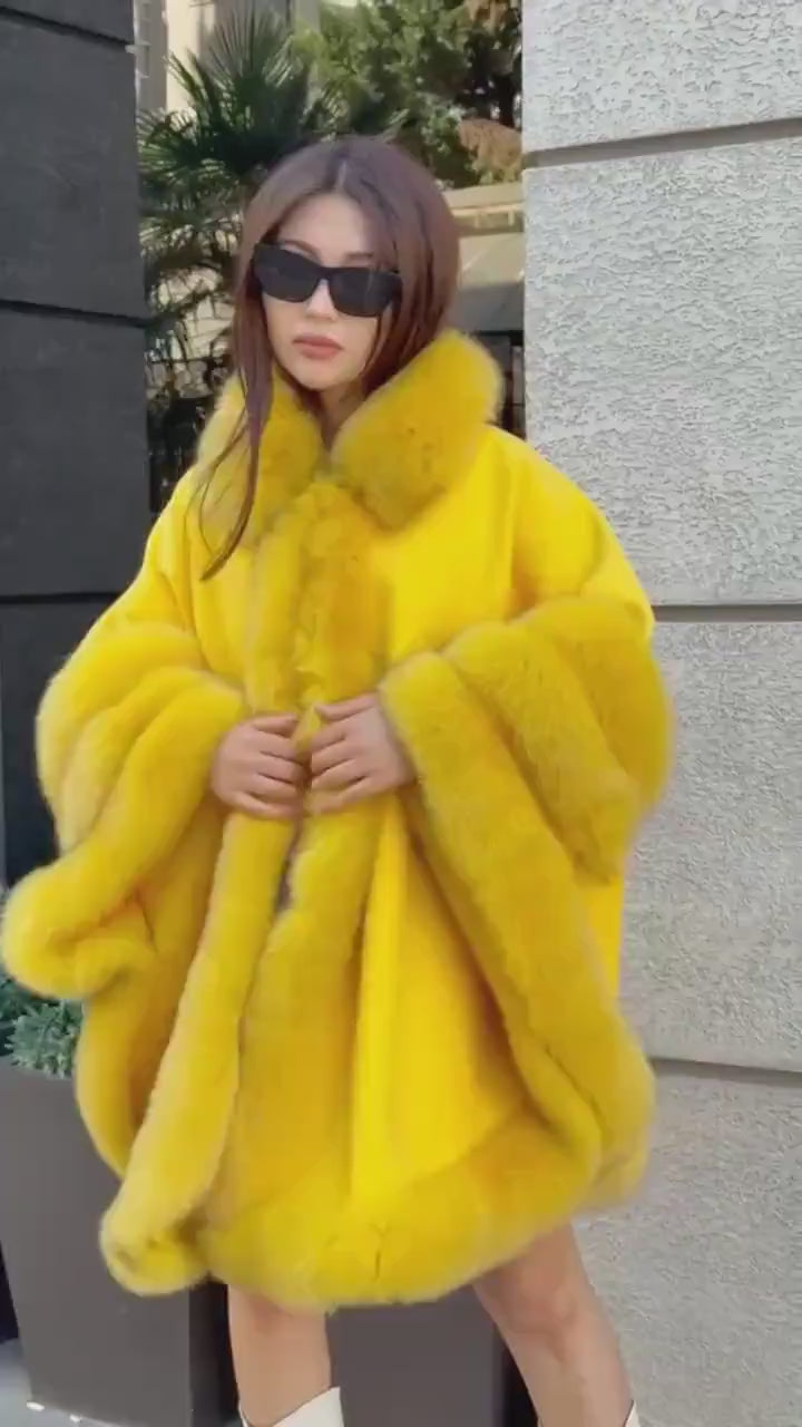 Yellow Cashmere Cape With Fur Trim, Handmade Plus Size Fox Fur  Shawl
