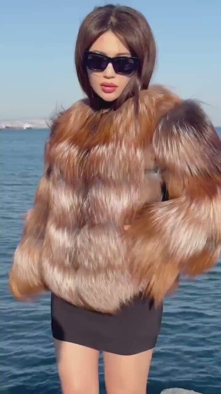 Women’s Red Frost Fox Fur Jacket: Handmade 2-in-1 Coat Vest with Detachable Sleeves